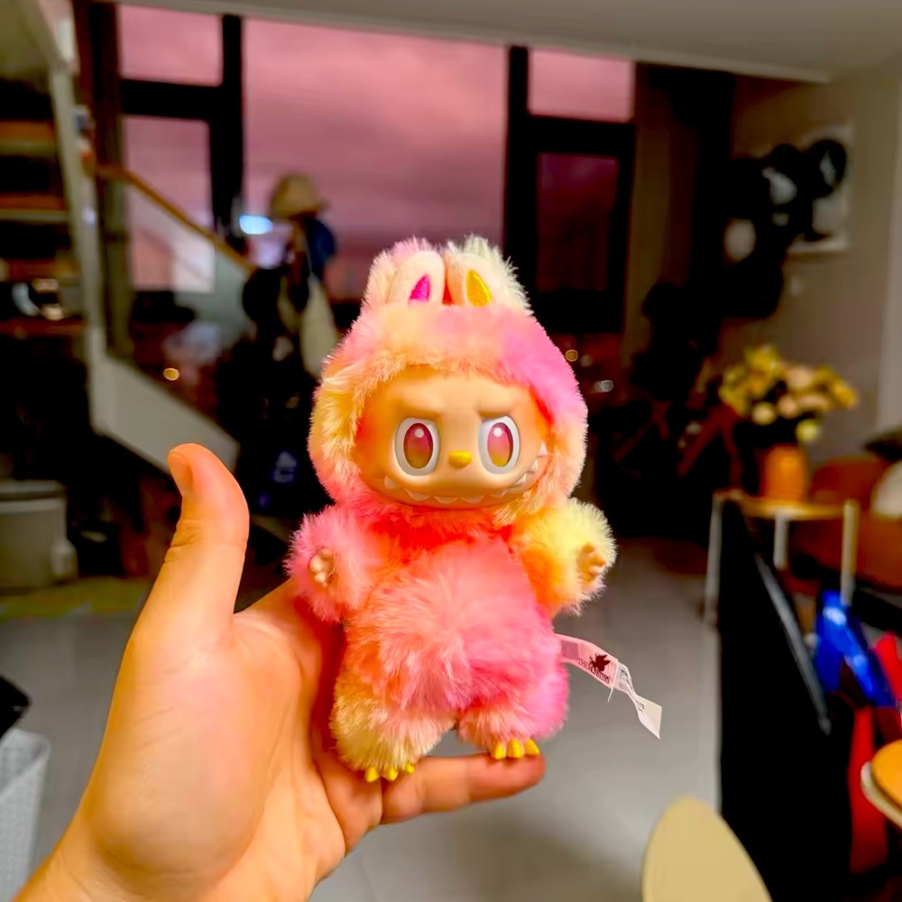 Authentic Unboxed Labubu Big Into Energy Series - ALL Identity CONFIRMED! - Picture 2 of 8